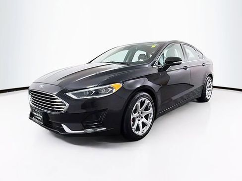 Used 2020 Ford Fusion SEL image 3