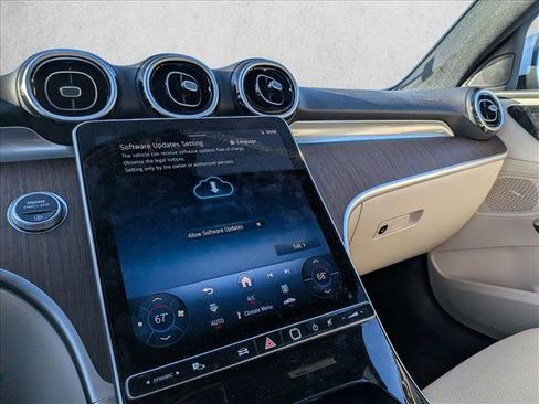 Certified 2025 Mercedes-Benz C 300 4MATIC Sedan image 12