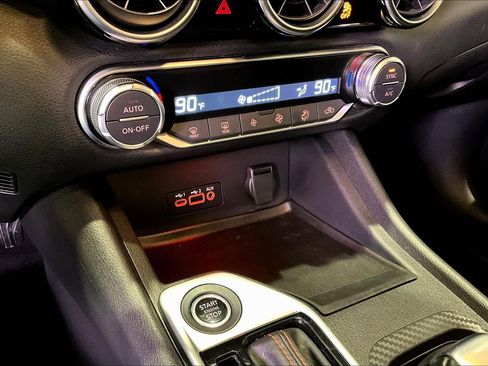 Used 2023 Nissan Sentra SR w/ Electronics Package image 15