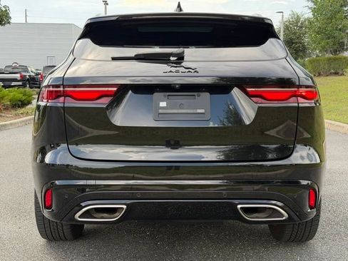 Used 2024 Jaguar F-PACE R-Dynamic S AWD/4WD image 9