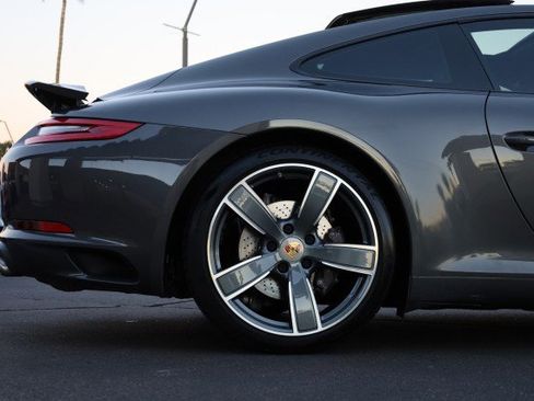 Used 2017 Porsche 911 Carrera image 58