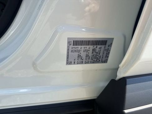 Used 2023 Nissan Rogue SV FWD image 34