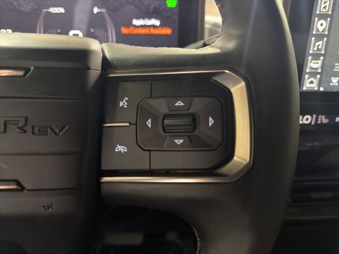 Used 2024 GMC Hummer EV 3X AWD/4WD image 18