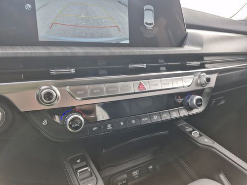 New 2025 Kia Telluride EX image 21