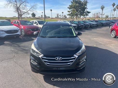 Used 2017 Hyundai Tucson SE Plus w/ Cargo Package image 2