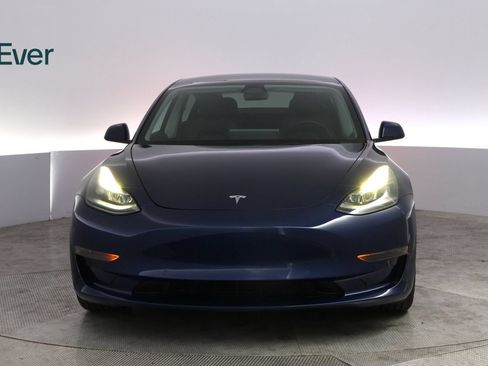 Used 2022 Tesla Model 3 RWD image 12