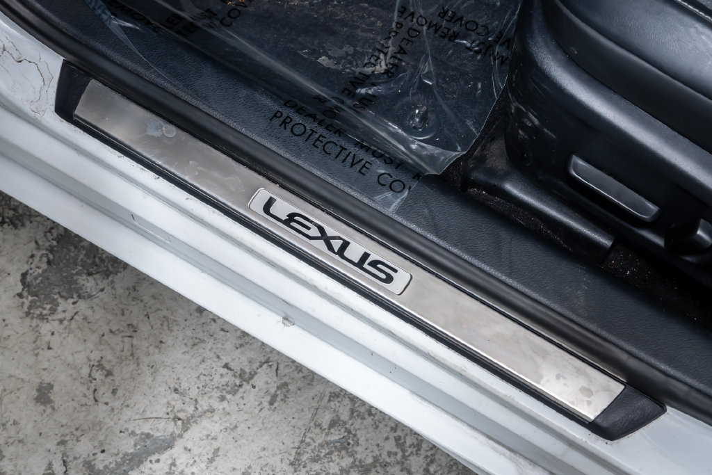Used 2020 Lexus IS 350 F Sport w/ F Sport Package AWD/4WD image 18