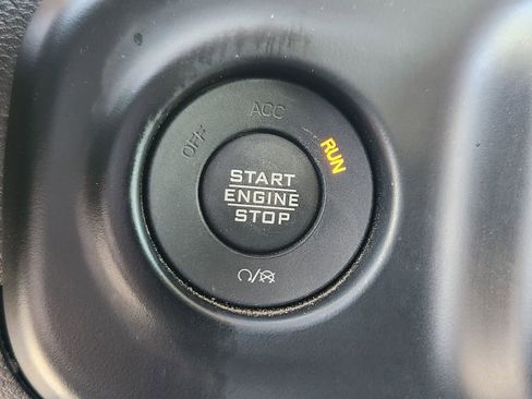 Used 2022 Jeep Gladiator Mojave w/ Trailer Tow Package image 12