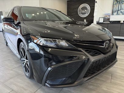 Used 2022 Toyota Camry SE w/ Convenience Package
