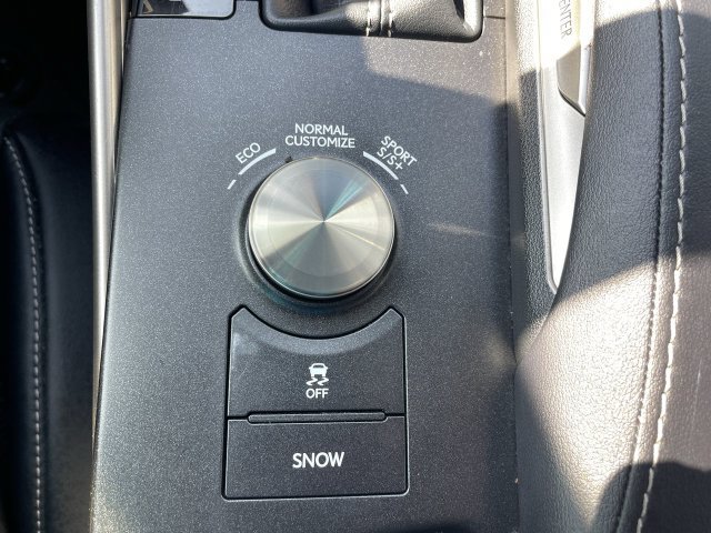 Used 2017 Lexus IS 350 F Sport AWD/4WD image 18