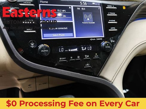 Used 2019 Toyota Camry XLE w/ Carpet Mat Package FWD image 19
