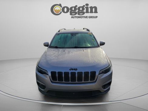 Used 2021 Jeep Cherokee Latitude Plus AWD/4WD image 8