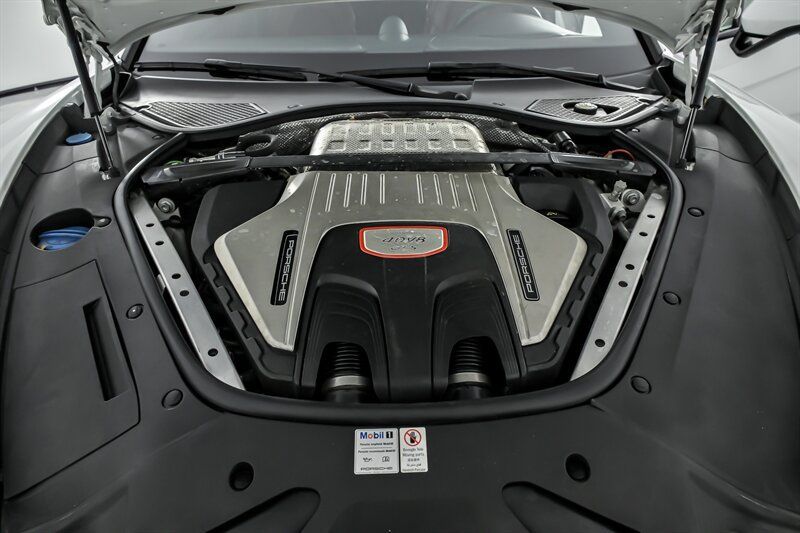 Used 2020 Porsche Panamera GTS AWD/4WD image 16