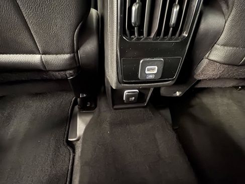 Used 2024 Jeep Compass Limited AWD/4WD image 21