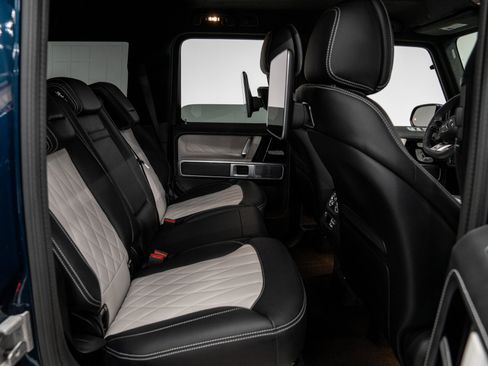 Used 2026 Mercedes-Benz G 63 AMG 4MATIC image 32