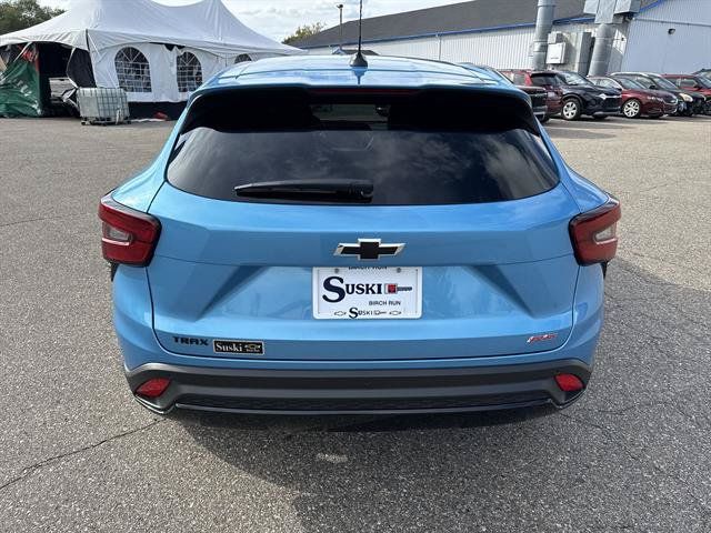 Used 2025 Chevrolet Trax RS w/ Driver Confidence Package FWD image 26