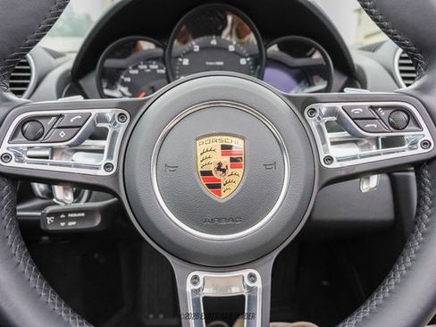 Used 2025 Porsche 718 Boxster image 23