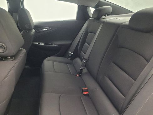 Used 2020 Chevrolet Malibu LS FWD image 18