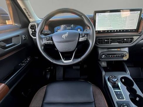 Used 2025 Ford Bronco Sport Outer Banks w/ Outer Banks Tech Package+ AWD/4WD image 8