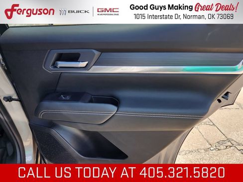 New 2027 GMC Terrain Elevation w/ Elevation Premium Package FWD image 39