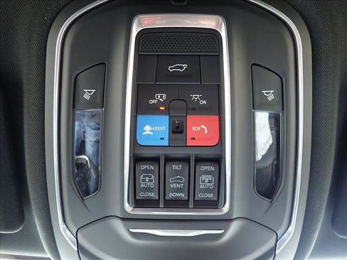 New 2026 Jeep Grand Cherokee L Limited AWD/4WD image 27