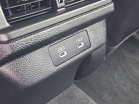 Certified 2025 Honda Accord LX image 17