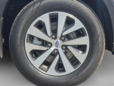 Used 2020 Subaru Outback AWD/4WD image 9