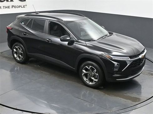 New 2026 Chevrolet Trax LT image 26