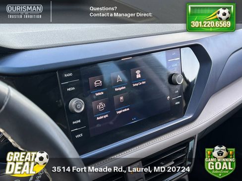 Used 2024 Volkswagen Taos SE FWD image 14