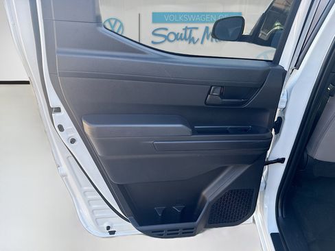 Used 2024 Toyota Tacoma SR5 image 24