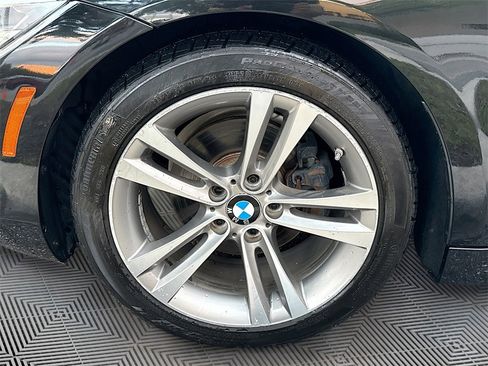 Used 2018 BMW 430i Convertible w/ Premium Package image 32