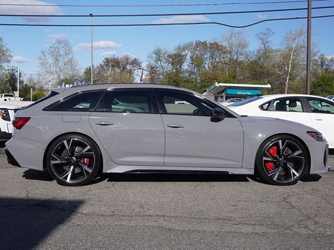 Used 2023 Audi RS 6 AWD/4WD image 21
