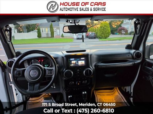 Used 2014 Jeep Wrangler Unlimited Sport w/ Quick Order Package 24S AWD/4WD image 23