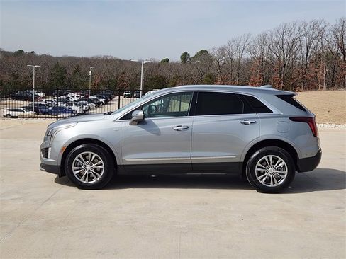 Used 2023 Cadillac XT5 Premium Luxury w/ Technology Package image 5