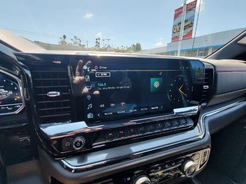 Used 2022 Chevrolet Silverado 1500 ZR2 w/ Technology Package AWD/4WD image 13