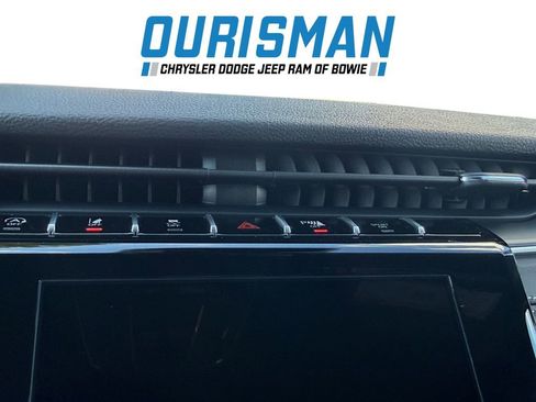 New 2025 Jeep Grand Cherokee Laredo X w/ Luxury Tech Group I image 14