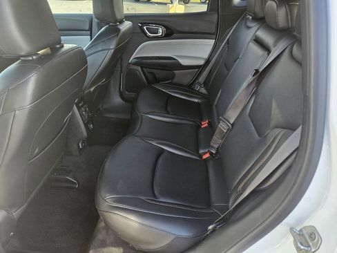 Used 2024 Jeep Compass Limited image 26