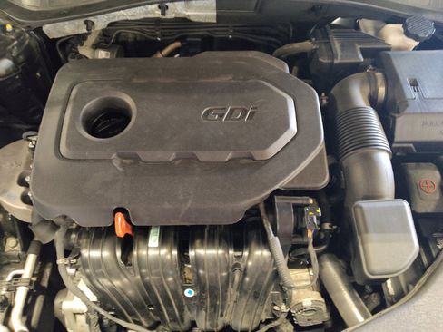 Used 2020 Kia Optima LX FWD image 30