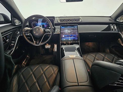 Used 2024 Mercedes-Benz Maybach S 580 4MATIC image 19