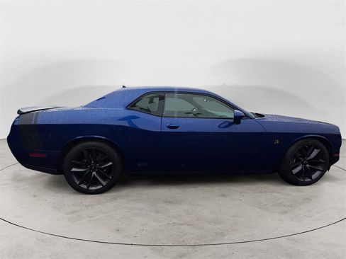 Used 2019 Dodge Challenger R/T Scat Pack w/ Shaker Package image 5