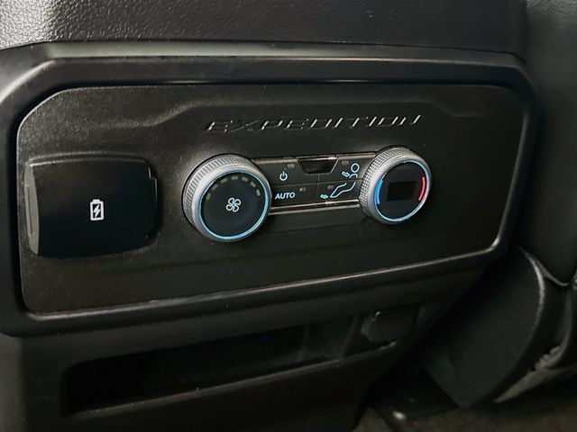 Used 2021 Ford Expedition XLT AWD/4WD image 24
