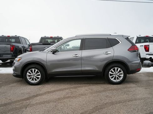 Used 2019 Nissan Rogue SV image 7