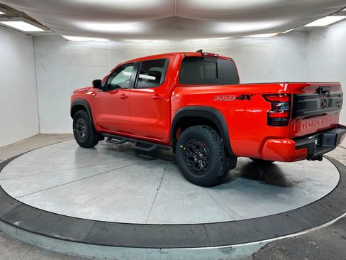 New 2026 Nissan Frontier PRO-4X w/ Pro-4x Convenience Package image 3