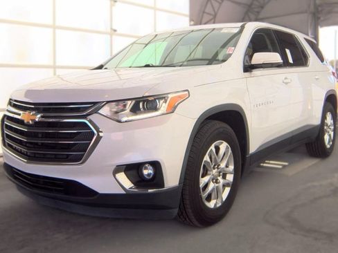 Used 2019 Chevrolet Traverse LT w/ LPO, Floor Liner Package AWD/4WD image 7