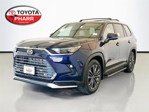 New 2026 Toyota Grand Highlander AWD Hybrid image 1