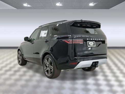 New 2026 Land Rover Discovery Limited Edition image 3