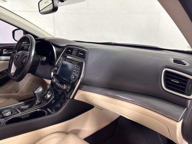 Used 2017 Nissan Maxima 3.5 SL FWD image 33