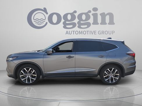 Used 2023 Acura MDX FWD w/ Technology Package image 2