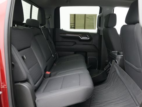 Used 2023 GMC Sierra 1500 Elevation w/ Preferred Package AWD/4WD image 38