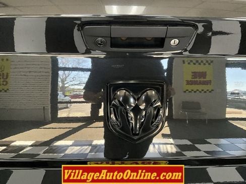 Used 2016 RAM 1500 Sport w/ Black Ram 1500 Sport Group AWD/4WD image 29